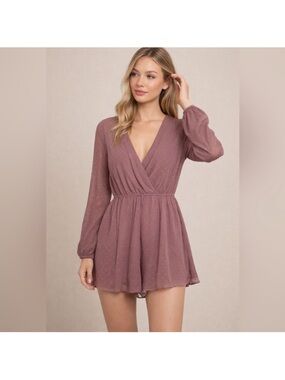 Altar'd State Dusty Mauve Long Sleeve Romper/ Small